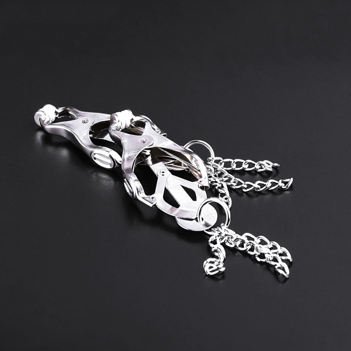 Japanese Clover Silver Chain Nipple Clamps