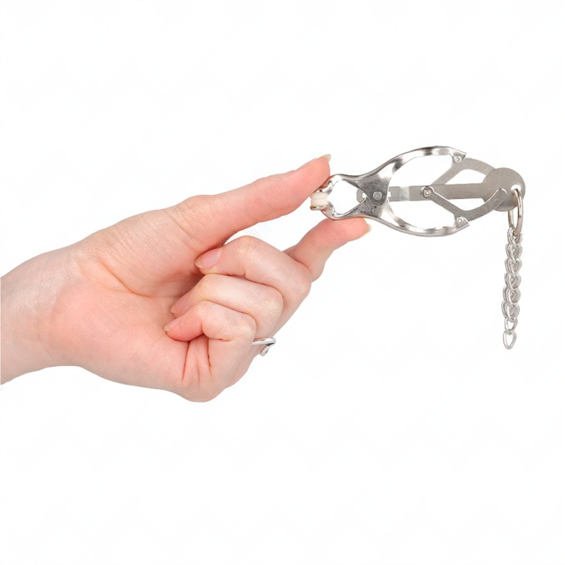 Japanese Clover Silver Chain Nipple Clamps